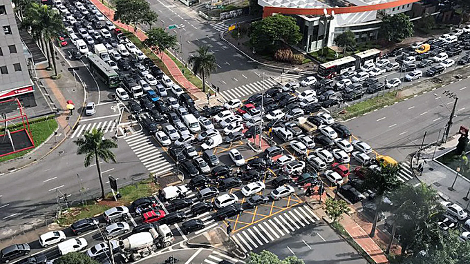 atasco monumental en sao paulo atasco monumental en sao paulo