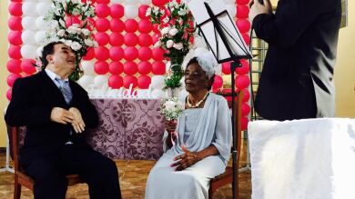 Una anciana de 106 años se casa por primera vez con un compañero de residencia