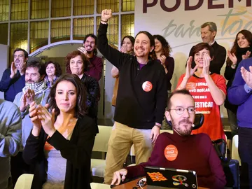 Pablo Iglesias durante su primer mitin de campaña 'Podemos para todas' Pablo Iglesias durante su primer mitin de campaña 'Podemos para todas'