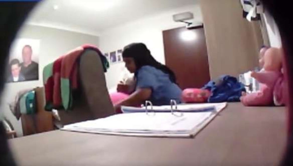 Una enfermera agrede a una señora de 77 años