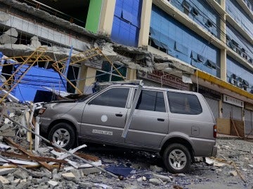 Destrozos provocados por el terremoto de Filipinas