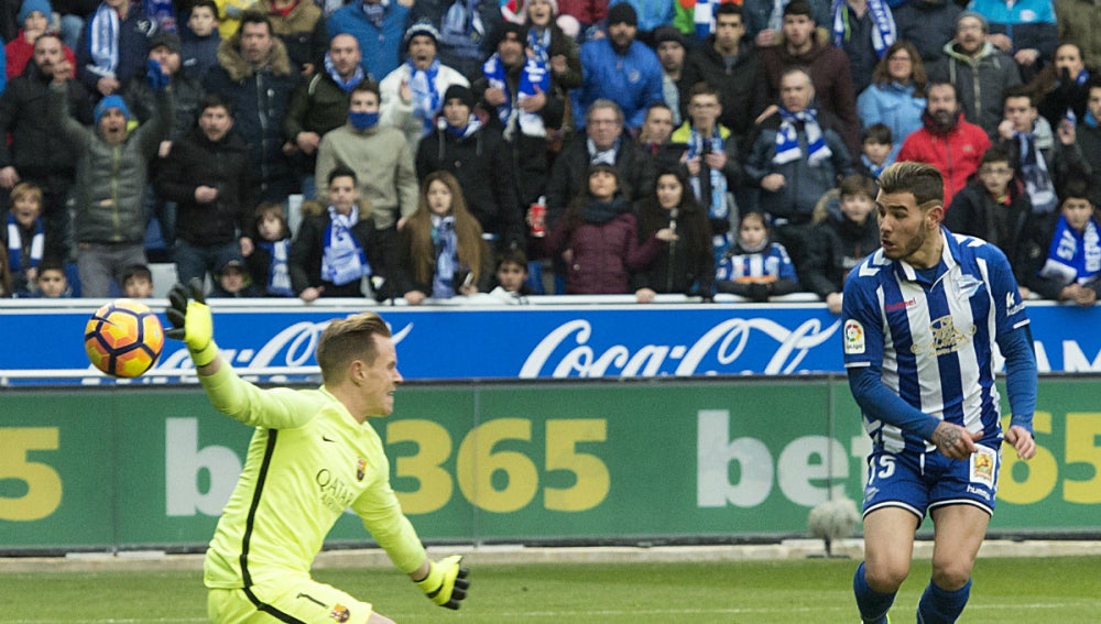 Theo pone a prueba a Ter Stegen