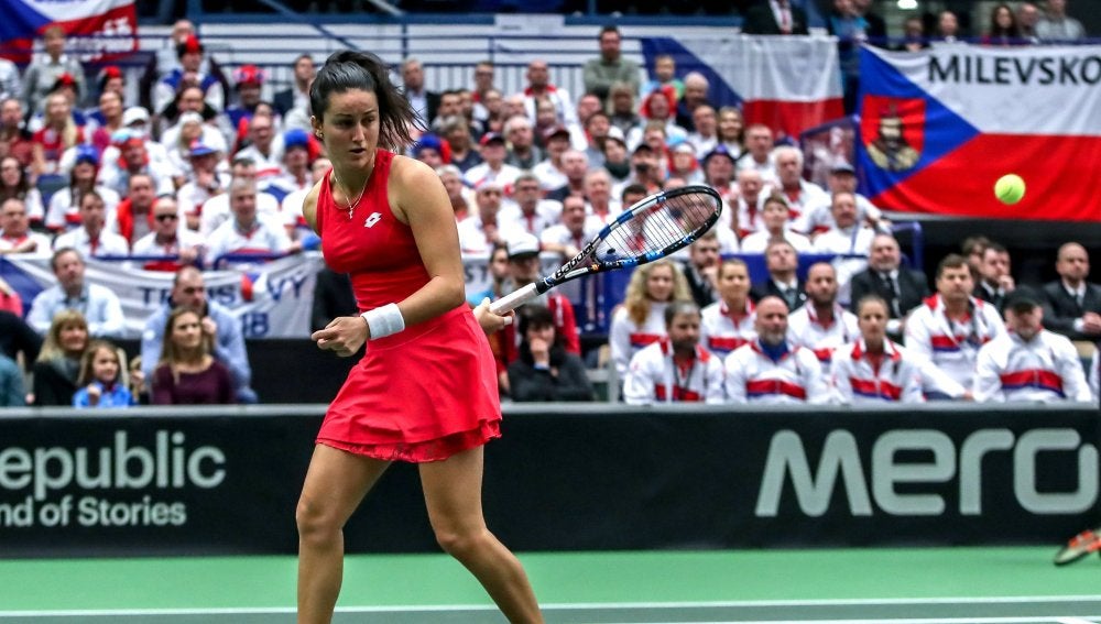 Lara Arruabarrena, durante su partido