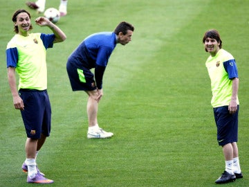 Ibrahimovic y Messi, durante un entrenamiento con el Barcelona