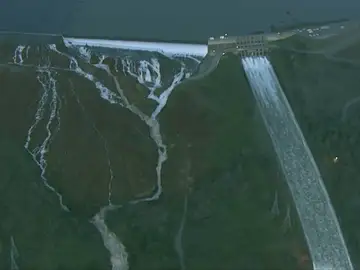 Frame 2.936146 de: Casi 200.000 evacuados en California por daños en la presa Oroville Frame 2.936146 de: Casi 200.000 evacuados en California por daños en la presa Oroville