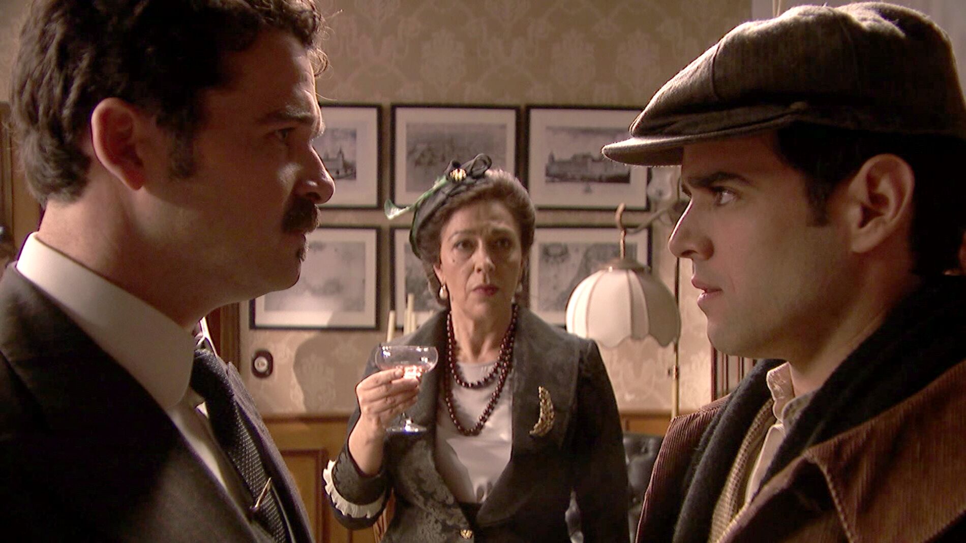 Alguien se enfrenta a Garrigues en su propiedad