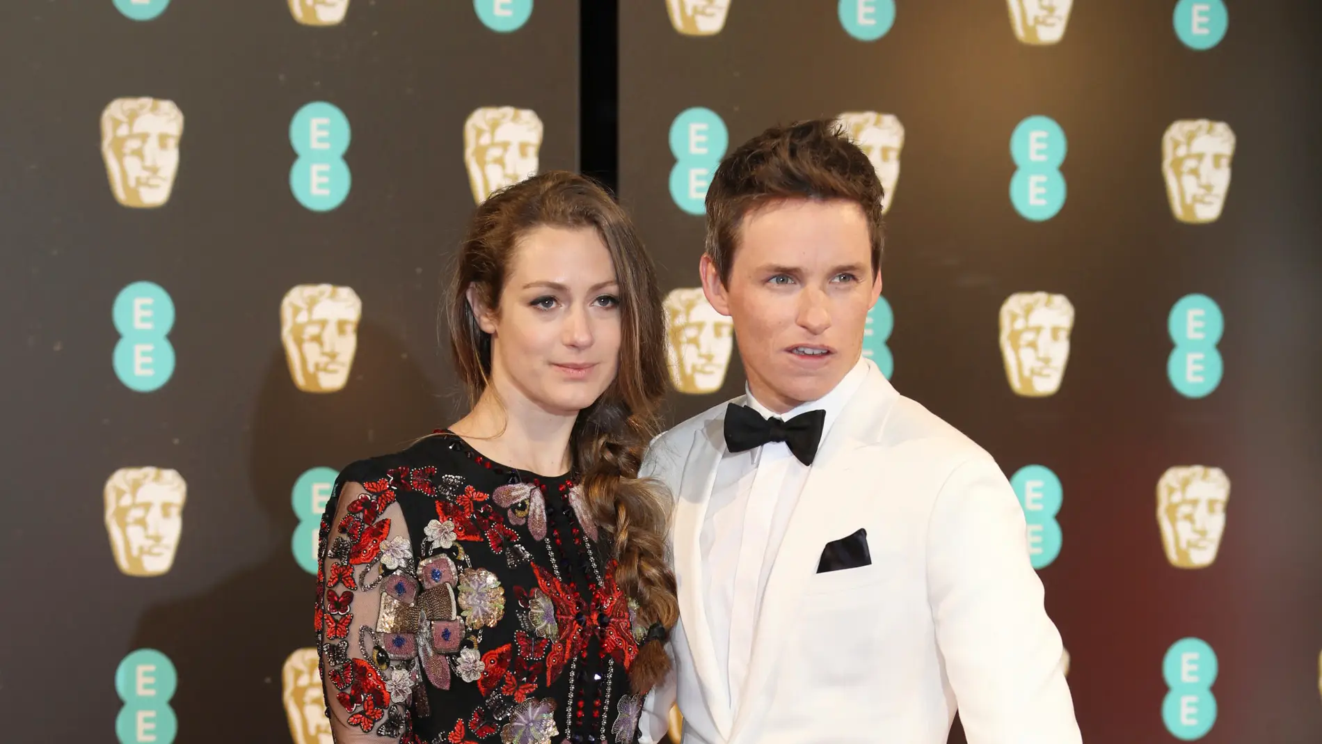 Eddie Redmayne junto a su mujer, Hannah Bagshawe