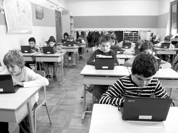 Ordenadores en las escuelas Ordenadores en las escuelas