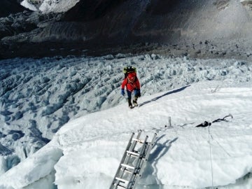 Alex Txikon en la subida al Everest