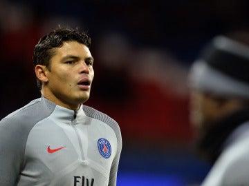 Thiago Silva, en un calentamiento del PSG