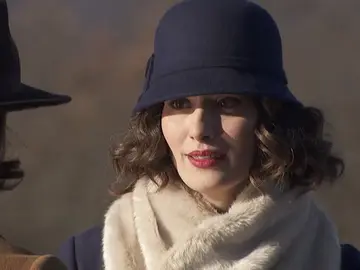 Frame 12.014254 de: Damián se deshace de Camila tirándola a un pozo Frame 12.014254 de: Damián se deshace de Camila tirándola a un pozo