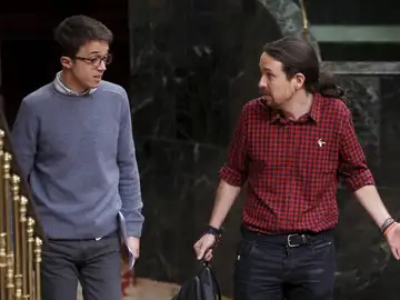 Errejón e Iglesias en el Congreso tras Vistalegre II Errejón e Iglesias en el Congreso tras Vistalegre II