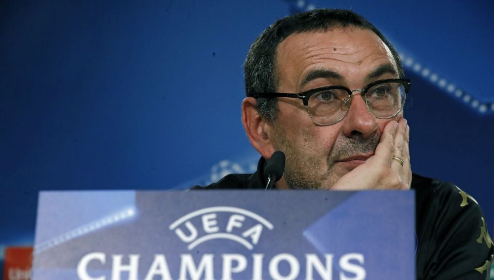 Maurizio Sarri en rueda de prensa