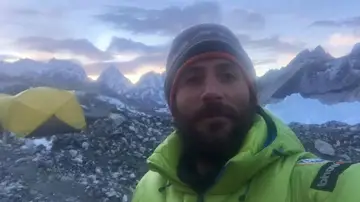 Alex Txikon durante su ascenso al Everest Alex Txikon durante su ascenso al Everest