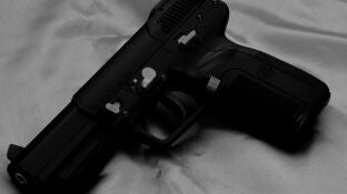 Imagen de archivo de una pistola
