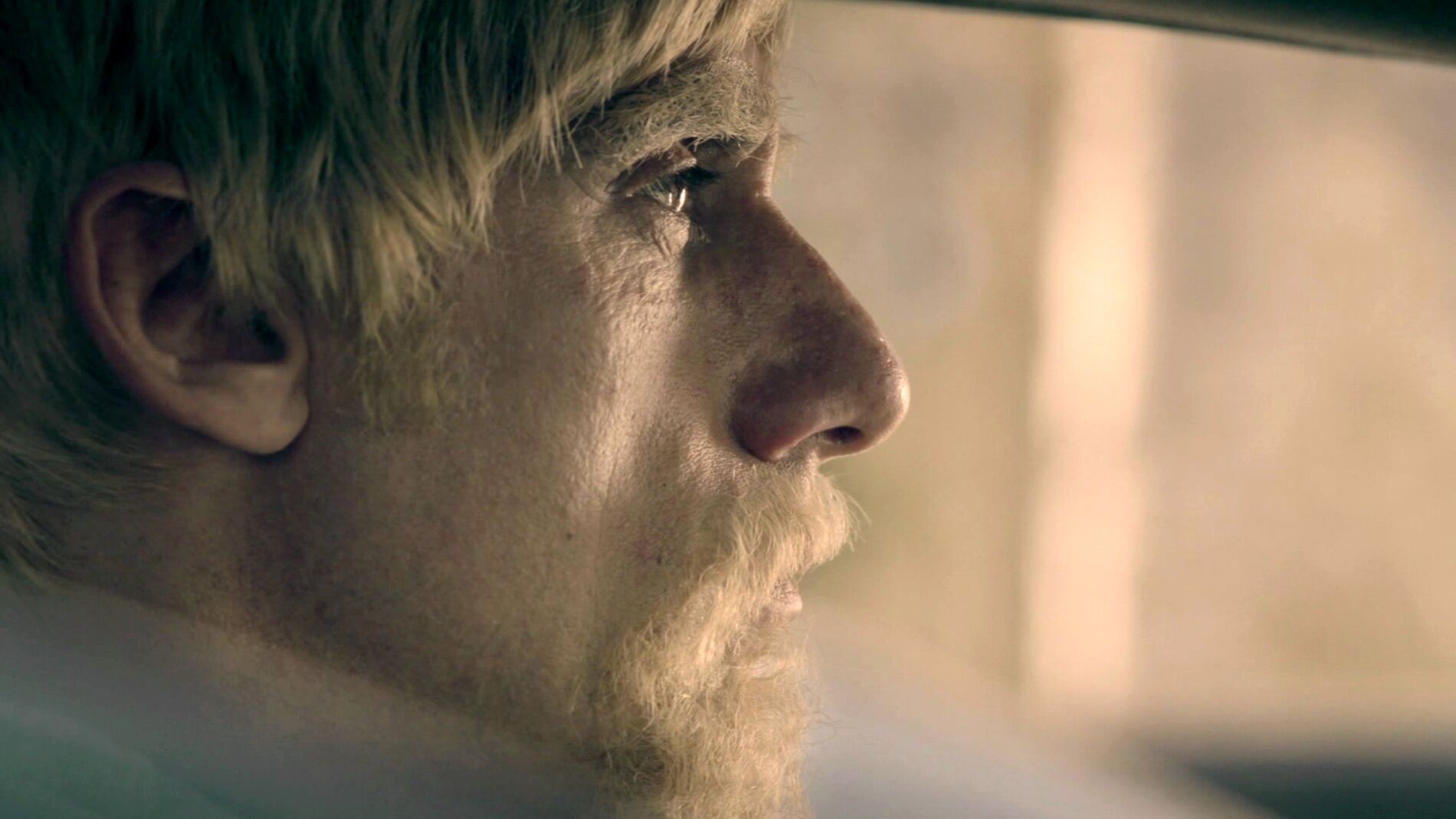 Una ni&ntilde;a: el objetivo de H&eacute;ctor con el que experimentar