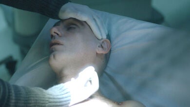 Carlos Meyer seda a Héctor, no puede controlarle