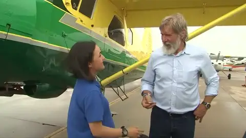 Frame 4.005931 de: Harrison Ford investigado por pilotar su avioneta supuestamente de forma temeraria Frame 4.005931 de: Harrison Ford investigado por pilotar su avioneta supuestamente de forma temeraria