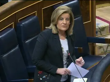 Frame 28.629333 de: Báñez dice que los pensionistas han ganado 1.905 millones con la reforma de las pensiones Frame 28.629333 de: Báñez dice que los pensionistas han ganado 1.905 millones con la reforma de las pensiones