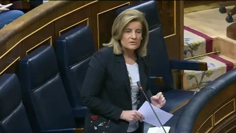 Frame 28.629333 de: Báñez dice que los pensionistas han ganado 1.905 millones con la reforma de las pensiones Frame 28.629333 de: Báñez dice que los pensionistas han ganado 1.905 millones con la reforma de las pensiones