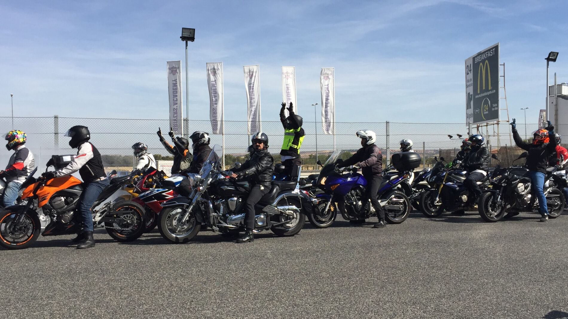 Desesperaci&oacute;n, nervios y tensi&oacute;n en el Circuito del Jarama