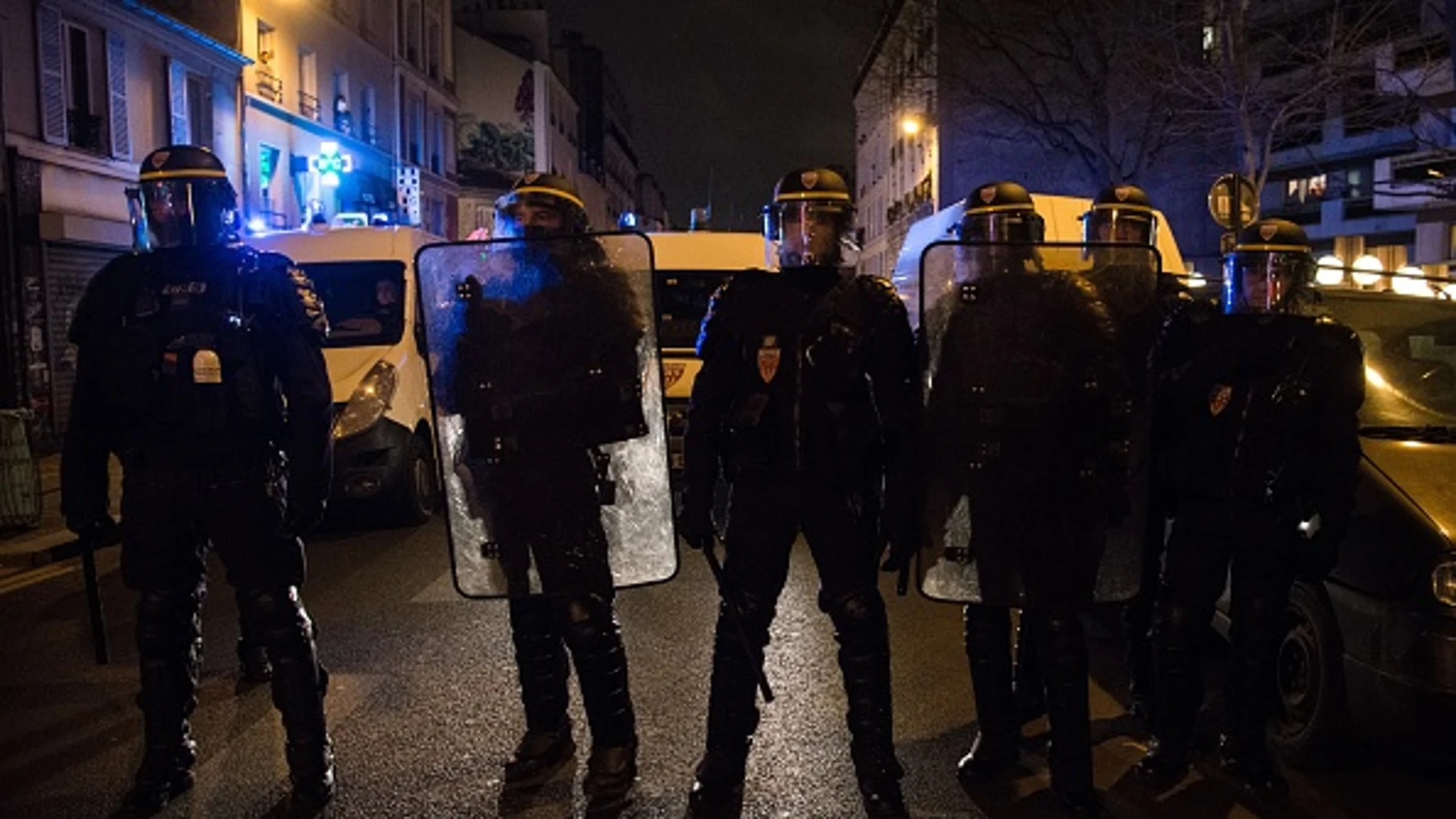 Policías de Aulnay-sous-Bois durante una protesta por una agresión Policías de Aulnay-sous-Bois durante una protesta por una agresión