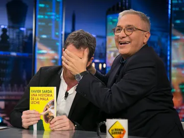 Xavier Sardá opina sobre la relación entre Pablo Iglesias e Irene Montero: "Él es el macho alfa" Xavier Sardá opina sobre la relación entre Pablo Iglesias e Irene Montero: "Él es el macho alfa"