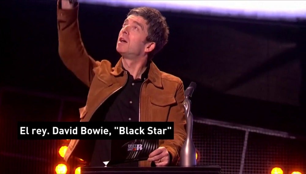 Frame 7.629189 de: David Bowie y Emeli Sandé triunfan en los premios de la música británica