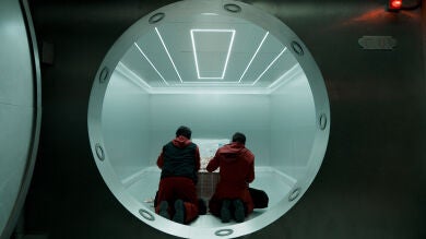Las imágenes que desvelan cómo será el atraco del siglo en 'La Casa de Papel'