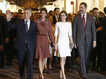 Los Reyes de España acompañados de los jefes de Estado de Argentina Los Reyes de España acompañados de los jefes de Estado de Argentina