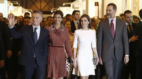Los Reyes de España acompañados de los jefes de Estado de Argentina Los Reyes de España acompañados de los jefes de Estado de Argentina