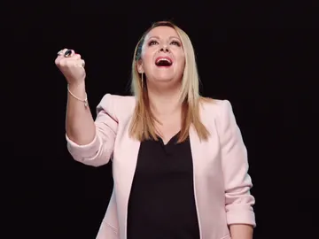 Una impresionante Ana Torroja se cuela en 'Tu cara no me suena todavía' Una impresionante Ana Torroja se cuela en 'Tu cara no me suena todavía'