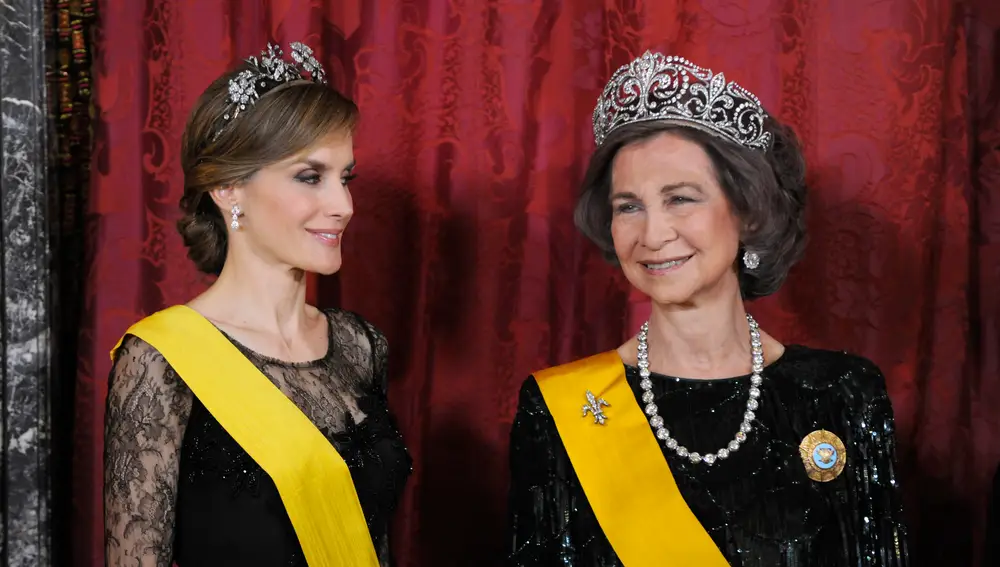 La reina Sofía y la reina Letizia