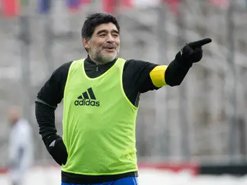 Diego Maradona, en un amistoso Diego Maradona, en un amistoso