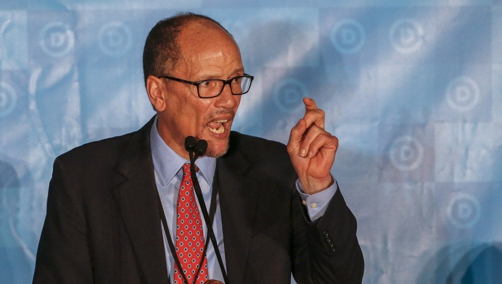 Tom Pérez, elegido presidente de los demócratas en EEUU