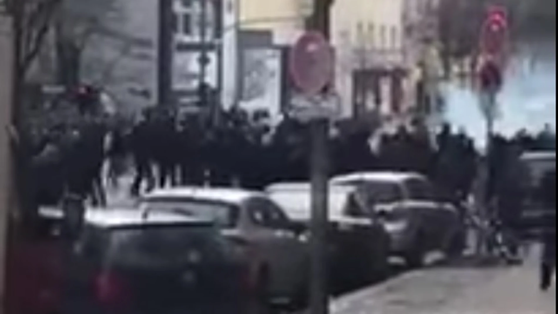 Pelea entre aficionados en Berlín Pelea entre aficionados en Berlín
