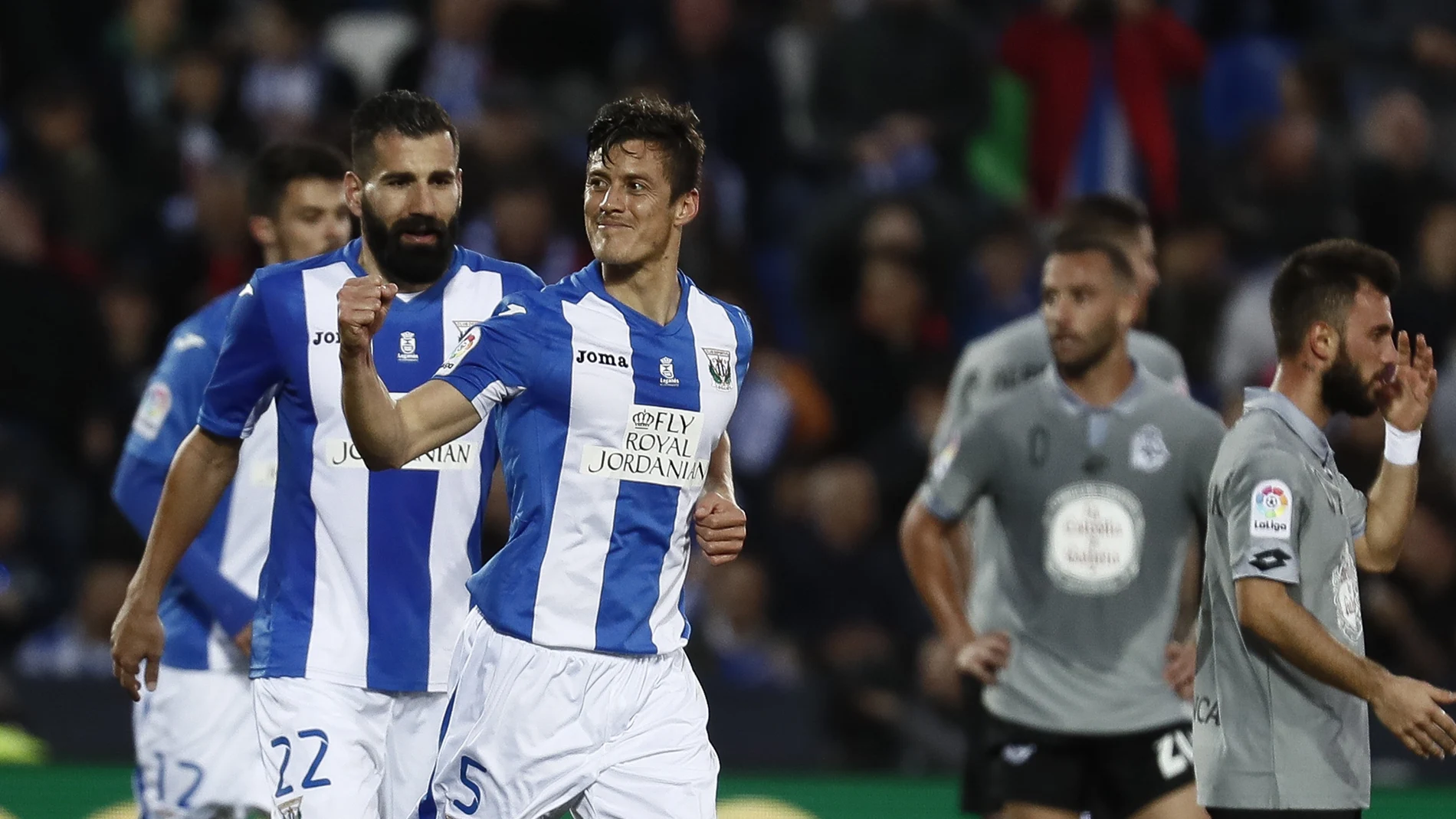 Mantovani celebra su gol contra el Deportivo de la Coruña Mantovani celebra su gol contra el Deportivo de la Coruña