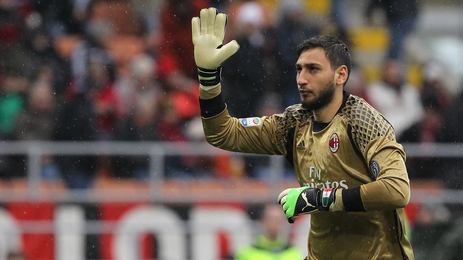 Gianluigi Donnarumma, celebra 18 años Gianluigi Donnarumma, celebra 18 años
