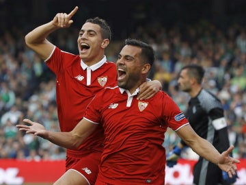 El Sevilla celebra un gol ante el Betis