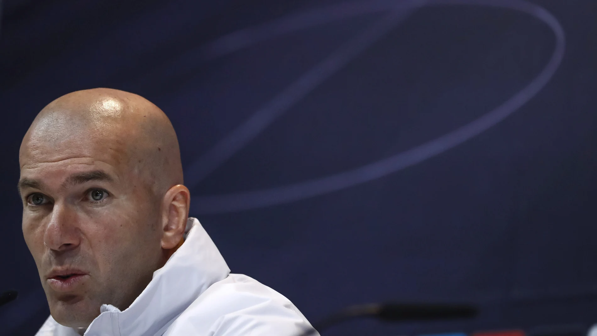 Zidane, durante la rueda de prensa Zidane, durante la rueda de prensa