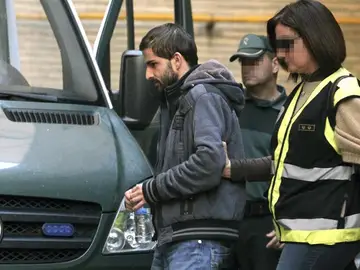 Miguel Carcaño, principal acusado por el asesinato de Marta de Castillo. Miguel Carcaño, principal acusado por el asesinato de Marta de Castillo.