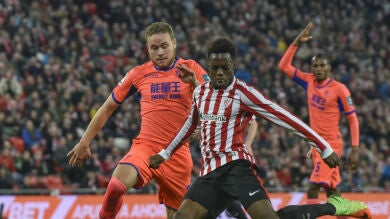 El Athletic logra una victoria cimentada sobre los graves errores del Granada