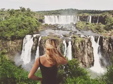 Cassie, la primera mujer en recorrer 196 países del mundo en tiempo récord Cassie, la primera mujer en recorrer 196 países del mundo en tiempo récord