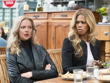 Katherine Heigl y Laverne Cox en 'Doubt' Katherine Heigl y Laverne Cox en 'Doubt'