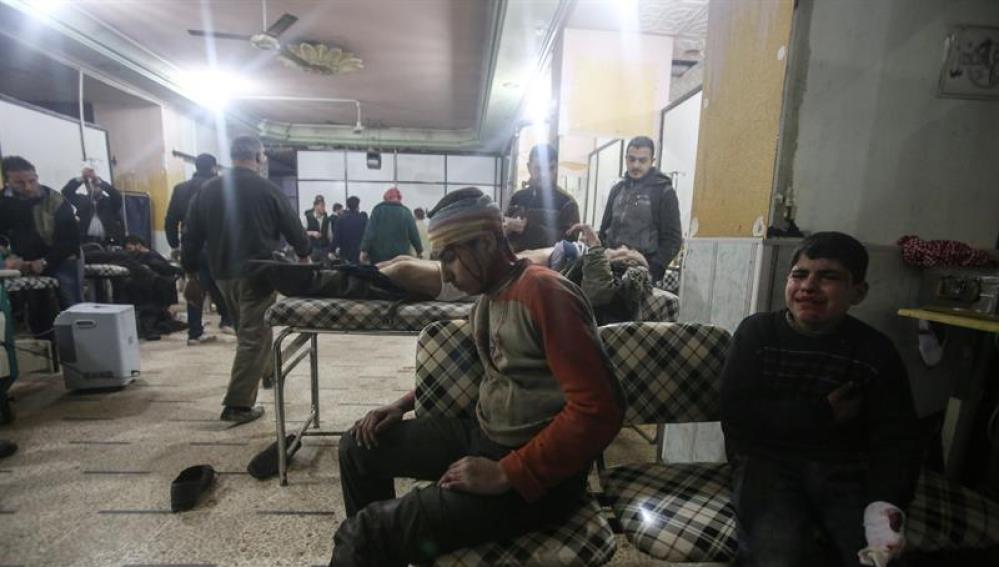 Heridos en Siria tras un bombardeo en Douma