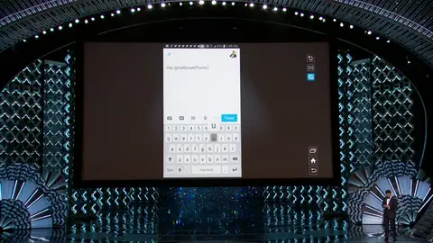 Frame 25.521465 de: El presentador de los Oscar envía un tuit a Trump que se retuitea por miles de personas Frame 25.521465 de: El presentador de los Oscar envía un tuit a Trump que se retuitea por miles de personas