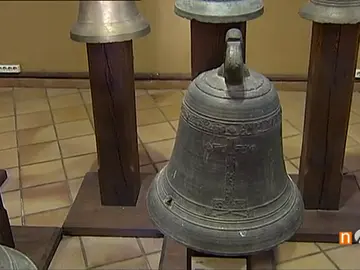 Frame 117.40571 de: CAMPANAS Frame 117.40571 de: CAMPANAS