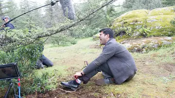 El actor que interpreta a Carlos Meyer en acción