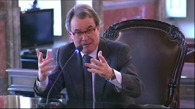 Artur Mas defiende que lo que se celebró el 9-N no fue su consulta sino un 'proceso participativo' hecho por volutarios