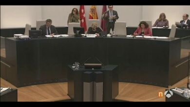 Carmena vota junto con PP y Ciudadanos una proposición sobre los presos políticos en Venezuela